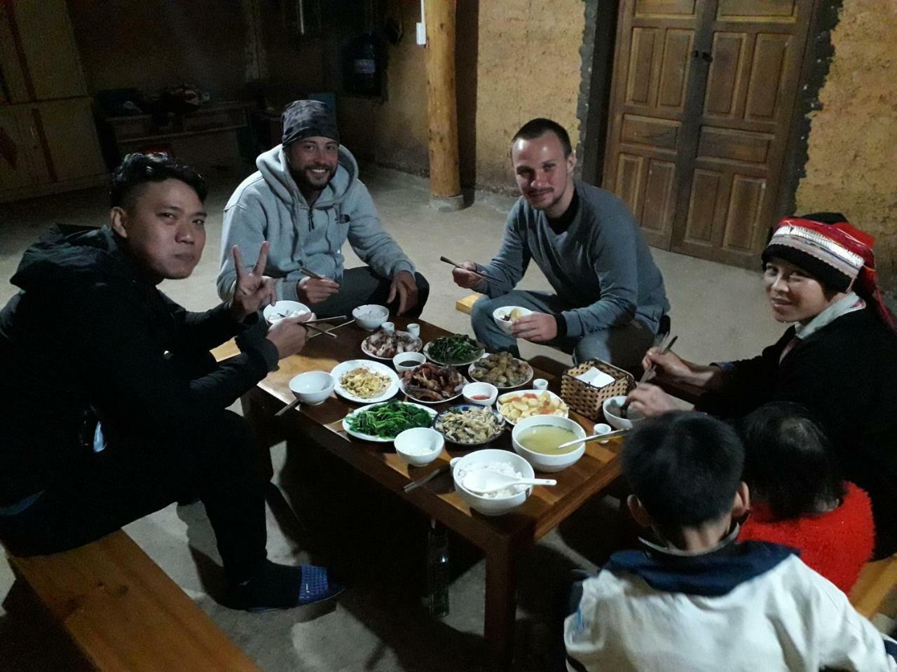 Ly Danh Homestay Quan Ba Екстериор снимка